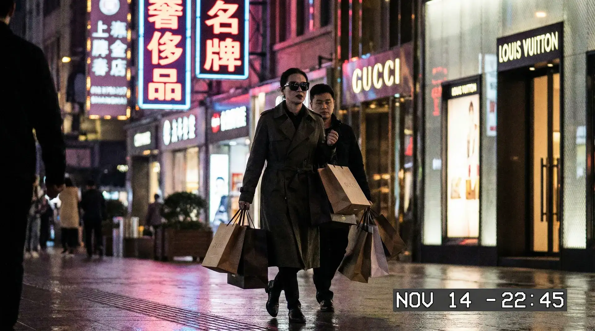 网红黑料官网 - 奢侈品购物被拍